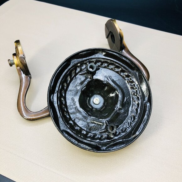 Vintage 70s Amerock Carriage House Toilet Paper Holder: Wall Mount- Bathroom 1/2 - Picture 8 of 12